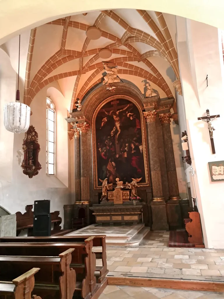 BLick auf den Hauptaltar von Sankt Salvator, Gemälde, Plexiglas-Altar fehlt hier